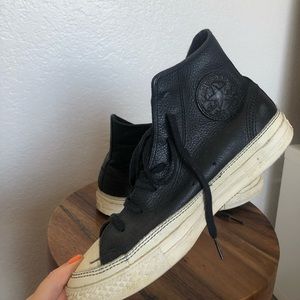 Black leather converse